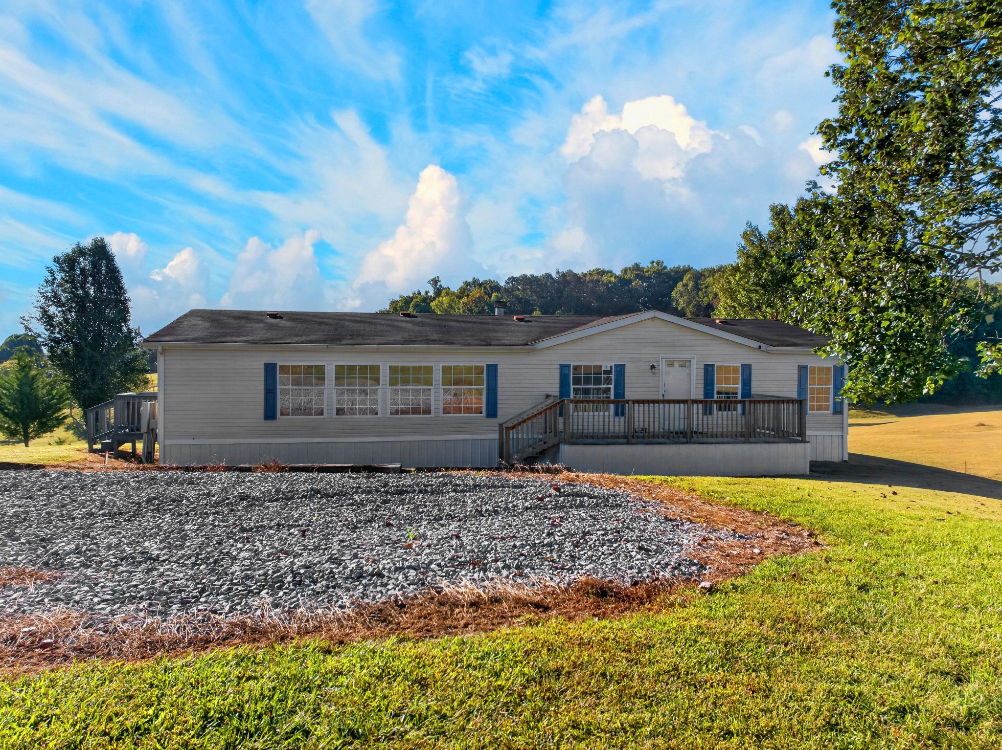 560 Meadowview Rd, Mosheim TN 37818